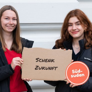 Schenk eine Nähmaschine im Südsudan